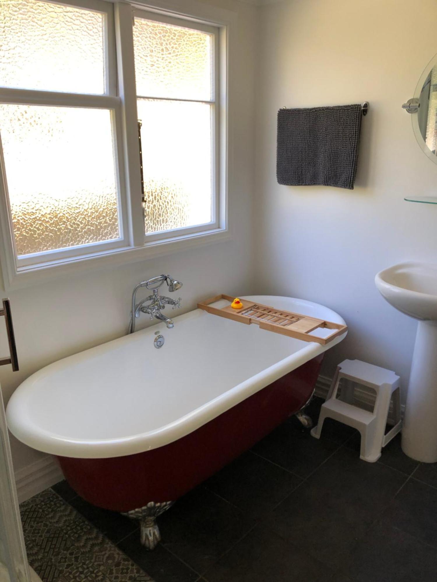 Renwick In The City Nelson, 10Min Walk To City Centre, Full Kitchen, Fast Fibre Wifi, Drive 13Min To Airport, 5Min To Hospital, Quiet Street, Dog Friendly Exterior foto